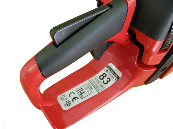 Proteccion mano derecha motosierra -AgroGarden